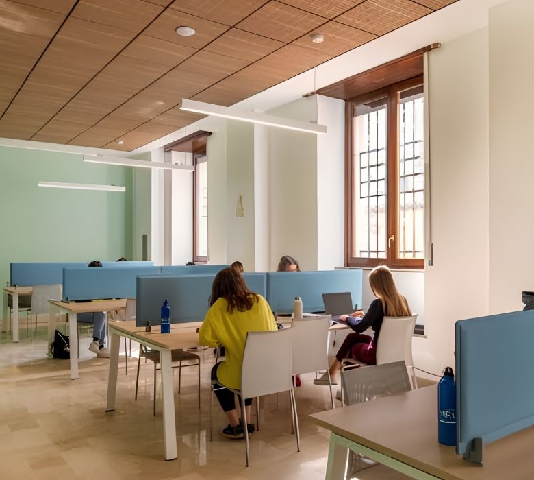 Residencia Universitaria Femenina Viscontea Milán
