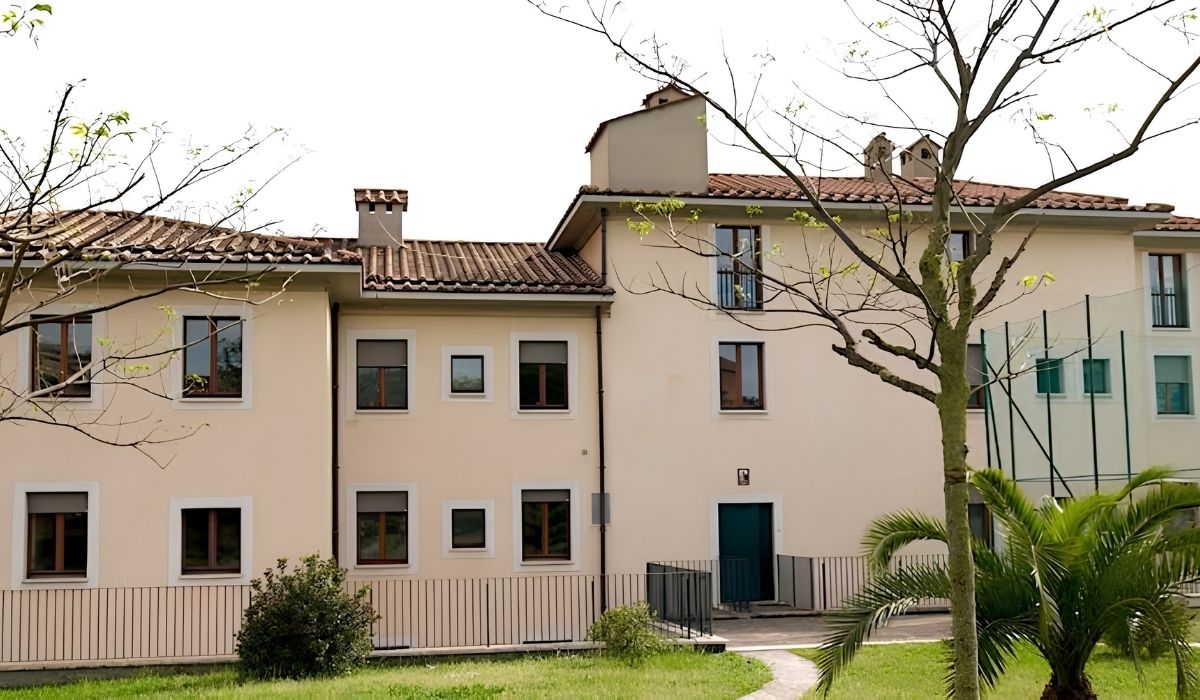 Residencia Universitaria Porta Nevia Roma